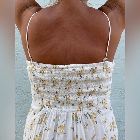 Soft Floral off white spaghetti strap sun dress with adjustable straps Size XL - Picture 14 of 16